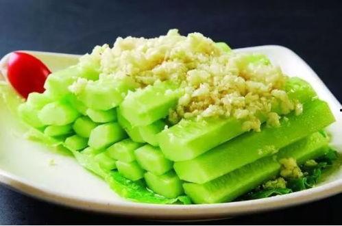 南京吃瓜话题,揭秘网络热议背后的真相与反思