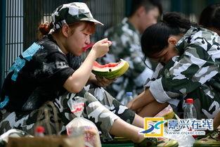 吃瓜军事记者是谁,揭秘军媒幕后英雄