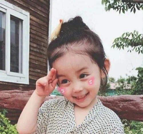 吃瓜萌娃情头真人,揭秘真人生动瞬间