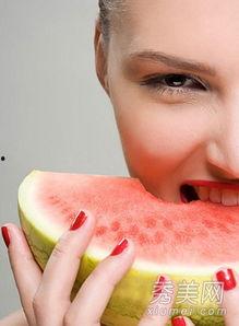 吃瓜美白的女人,揭秘女性美丽秘诀